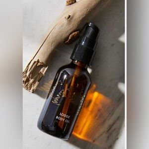 Free People 1809 Collection Lodge Body Oil NIB